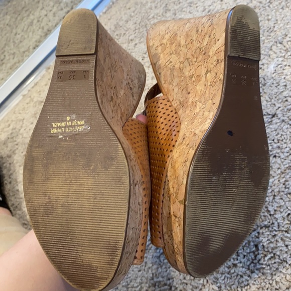 CATHY JEAN LEATHER BROWN WEDGES SIZE 6 - Picture 5 of 5